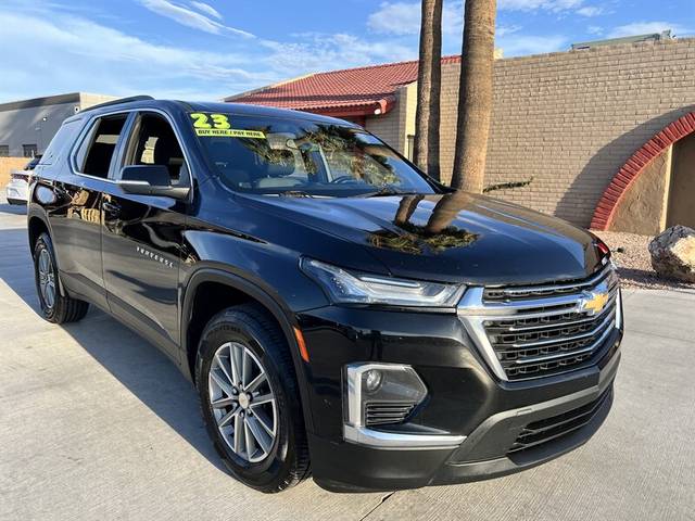 2023 Chevrolet Traverse LT Cloth FWD photo