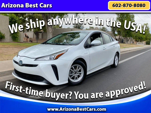 2022 Toyota Prius LE FWD photo