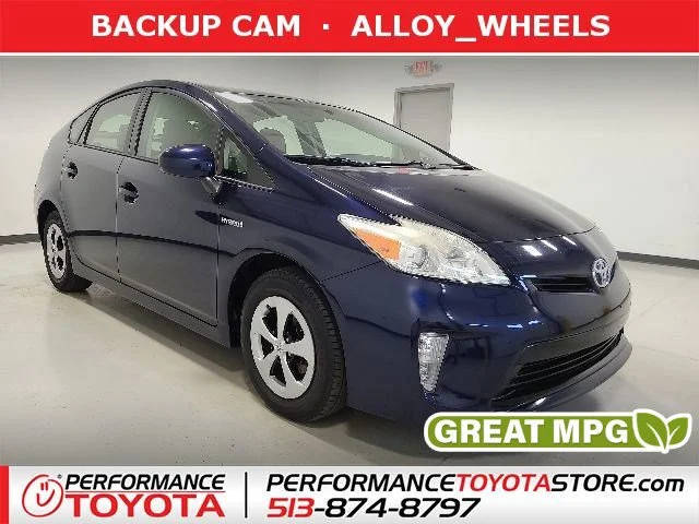 2015 Toyota Prius Four FWD photo