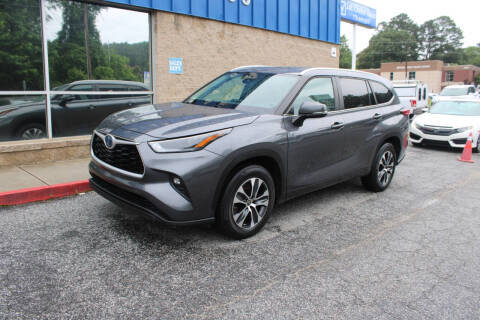 2023 Toyota Highlander Hybrid XLE FWD photo