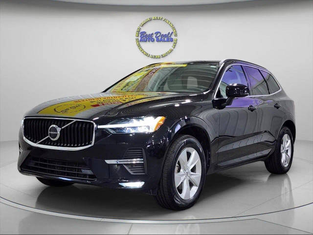 2022 Volvo XC60 Momentum AWD photo