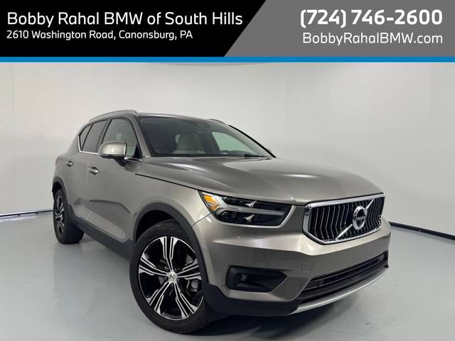 2021 Volvo XC40 Inscription AWD photo