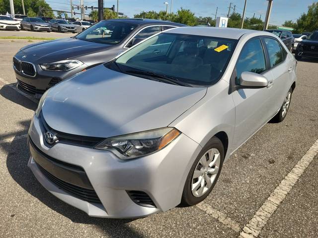 2016 Toyota Corolla LE FWD photo