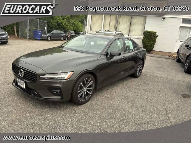 2022 Volvo S60 AWD photo
