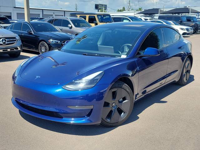 2023 Tesla Model 3 RWD photo