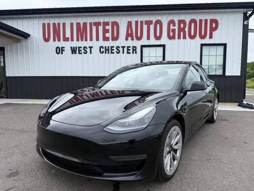 2022 Tesla Model 3 RWD photo