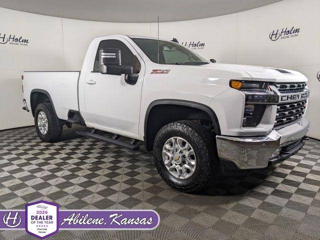 2022 Chevrolet Silverado 2500HD LT 4WD photo