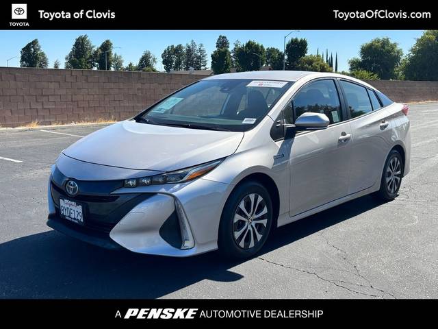 2022 Toyota Prius Prime LE FWD photo