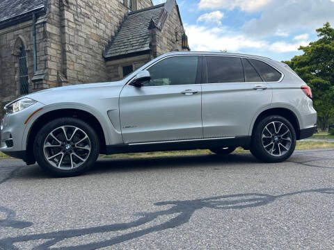2017 BMW X5 xDrive35i AWD photo