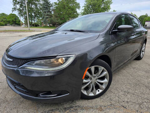 2015 Chrysler 200 S FWD photo