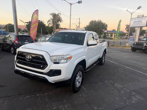 2016 Toyota Tacoma SR 4WD photo