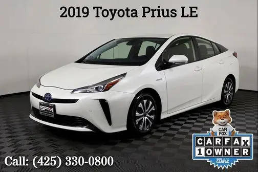 2019 Toyota Prius LE FWD photo