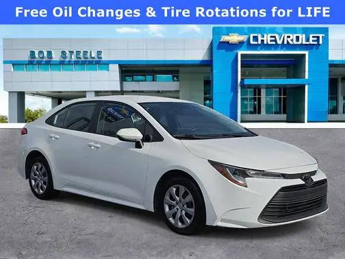 2023 Toyota Corolla LE FWD photo