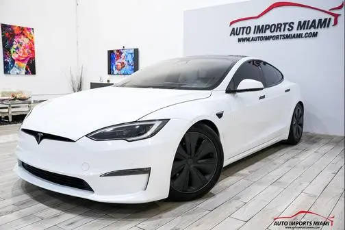 2023 Tesla Model S AWD photo