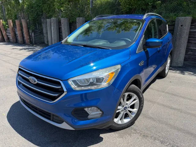 2017 Ford Escape SE 4WD photo
