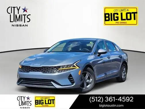 2023 Kia K5 LXS FWD photo