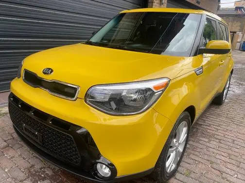 2016 Kia Soul + FWD photo