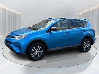 2018 Toyota RAV4 LE AWD photo