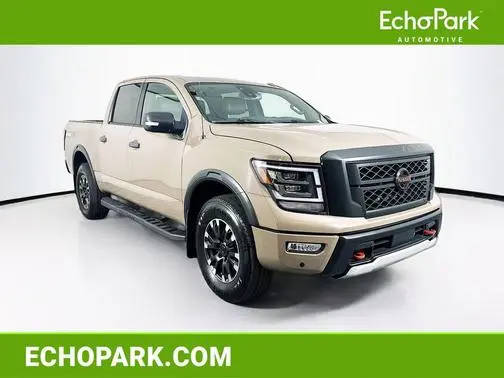 2021 Nissan Titan PRO-4X 4WD photo