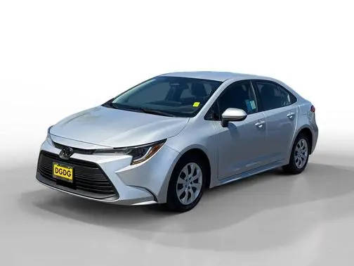2023 Toyota Corolla LE FWD photo