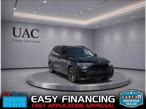 2022 BMW X7 M50i AWD photo
