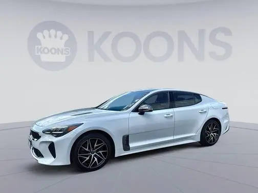 2023 Kia Stinger GT-Line photo