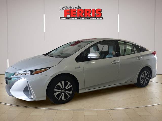 2017 Toyota Prius Prime Plus FWD photo