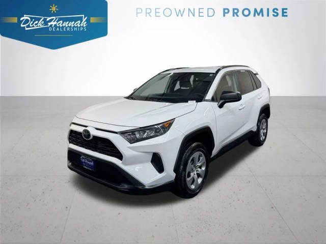 2020 Toyota RAV4 LE AWD photo
