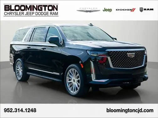 2022 Cadillac Escalade ESV Luxury 4WD photo