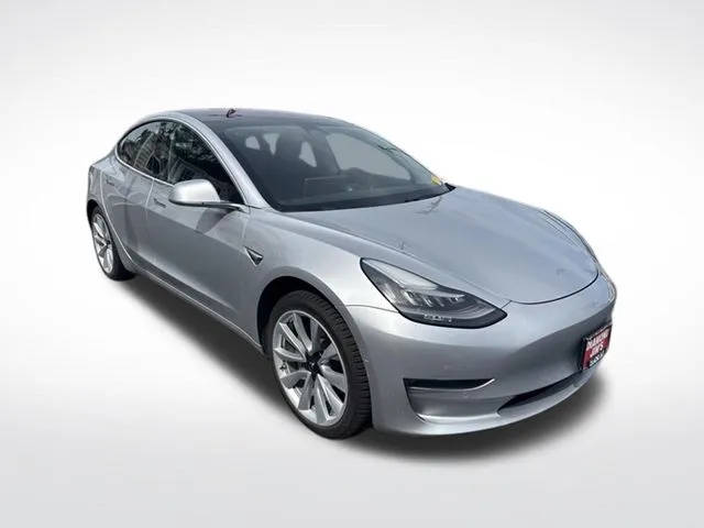 2018 Tesla Model 3 Long Range Battery RWD photo