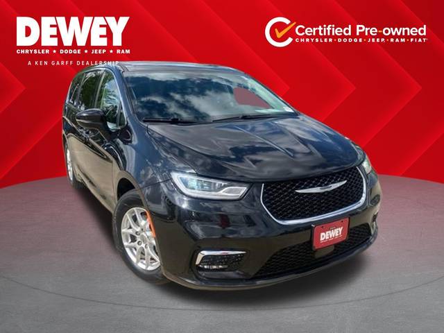 2023 Chrysler Pacifica Minivan Touring L FWD photo