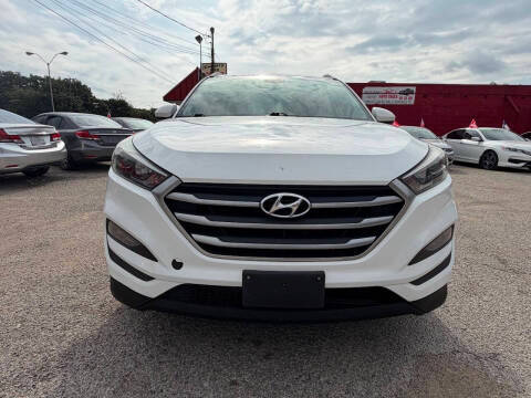 2018 Hyundai Tucson SE FWD photo