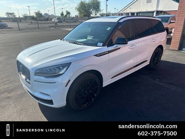 2022 Lincoln Aviator Reserve AWD photo
