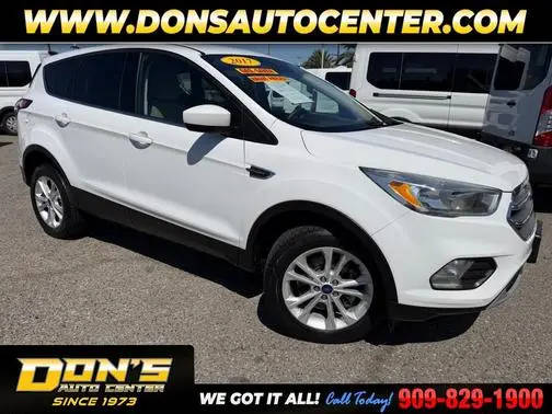 2017 Ford Escape SE 4WD photo