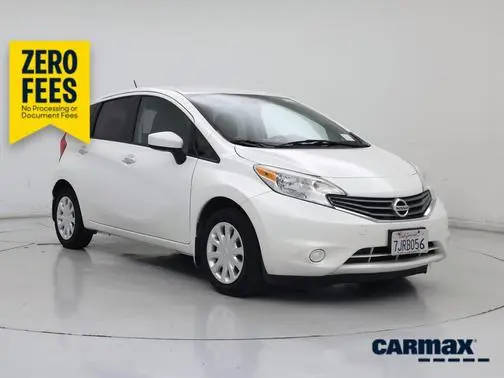 2015 Nissan Versa Note SV FWD photo