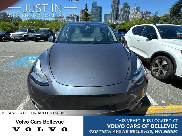 2021 Tesla Model Y Long Range AWD photo