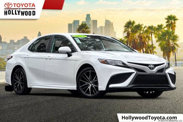 2023 Toyota Camry SE FWD photo