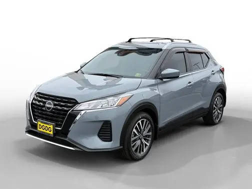 2022 Nissan Kicks SV FWD photo