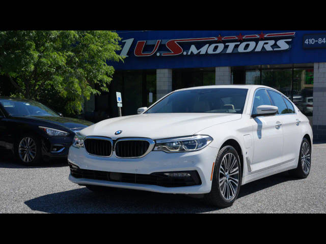 2018 BMW 5 Series 530e xDrive iPerformance AWD photo