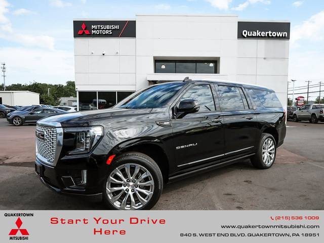 2023 GMC Yukon XL Denali 4WD photo