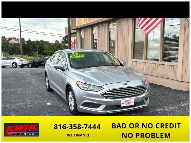 2017 Ford Fusion S FWD photo