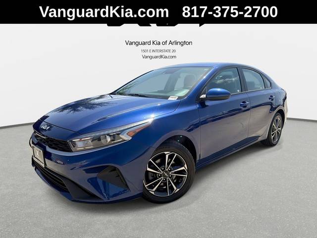 2023 Kia Forte LXS FWD photo