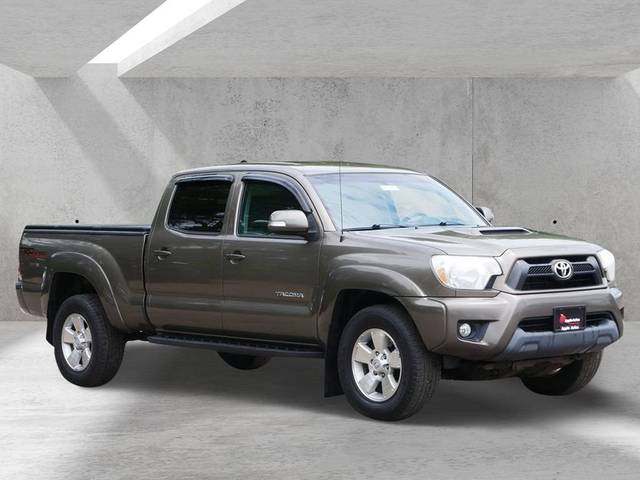 2015 Toyota Tacoma 4WD photo