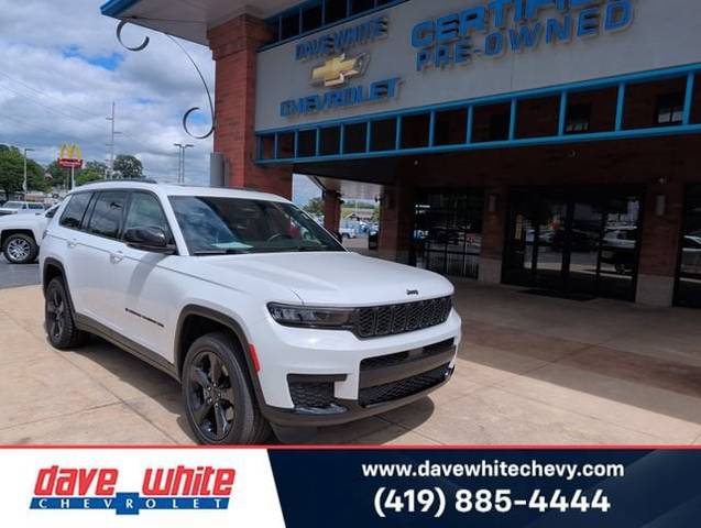 2023 Jeep Grand Cherokee L Altitude 4WD photo