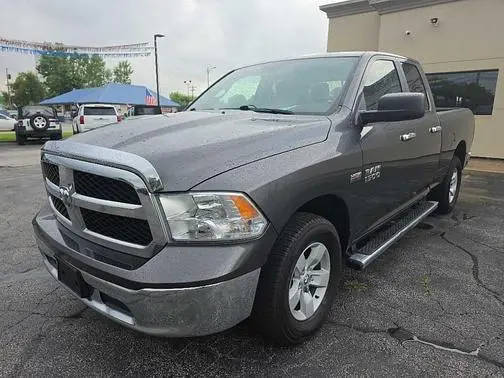 2017 Ram 1500 SLT 4WD photo