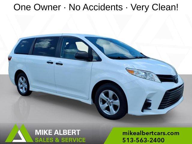 2020 Toyota Sienna L FWD photo