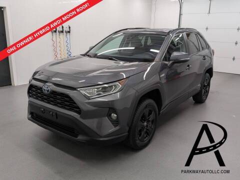2021 Toyota RAV4 Hybrid XLE AWD photo