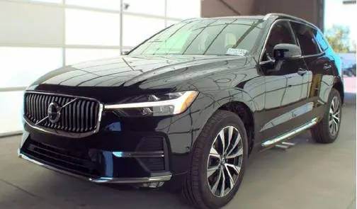 2023 Volvo XC60 Plus Bright Theme AWD photo