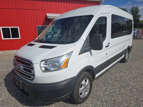 2019 Ford Transit Passenger Wagon XLT RWD photo