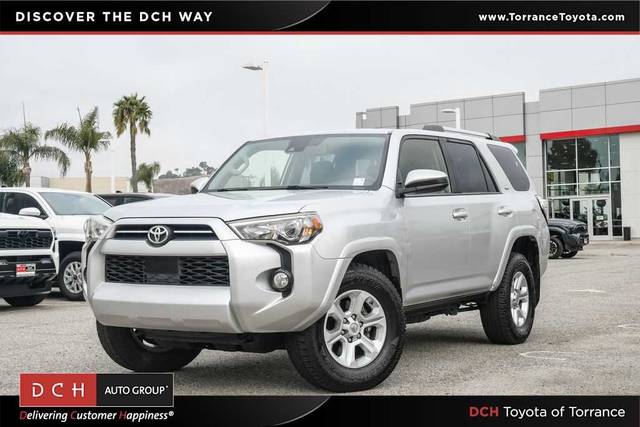 2020 Toyota 4Runner SR5 RWD photo